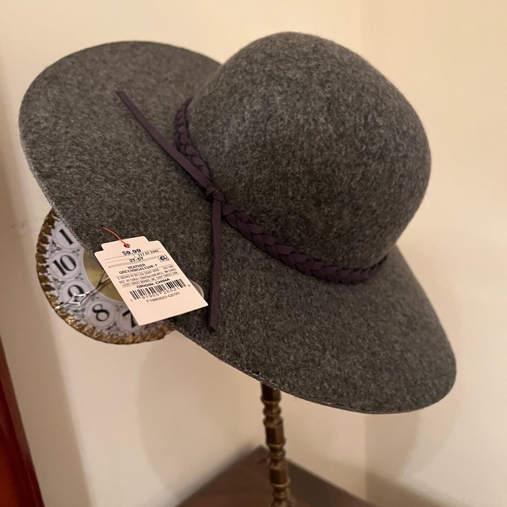 Cat and Jack Grey toddler girls hat